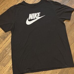 Nike Black Short Sleeve Tee